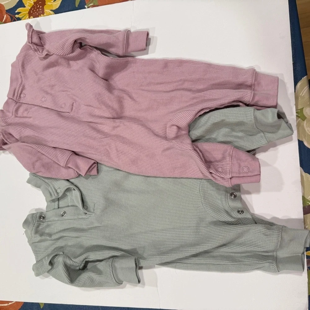 Carter’s one piece Long Sleeve Rompers Set of two- 0-3months